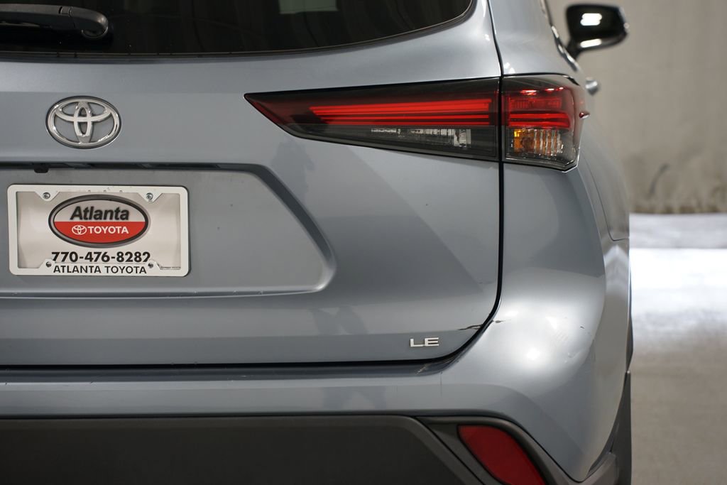 Certified 2024 Toyota Highlander LE image 10
