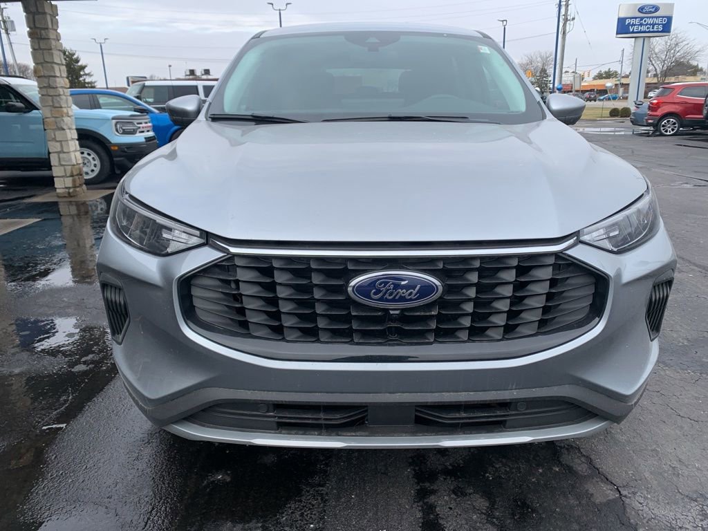 Used 2023 Ford Escape Active w/ Tech Pack #2 image 8