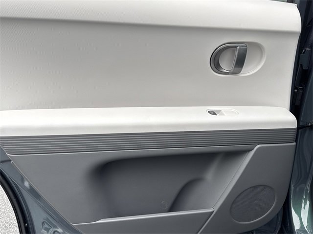 New 2026 Hyundai Ioniq 5 SE image 21