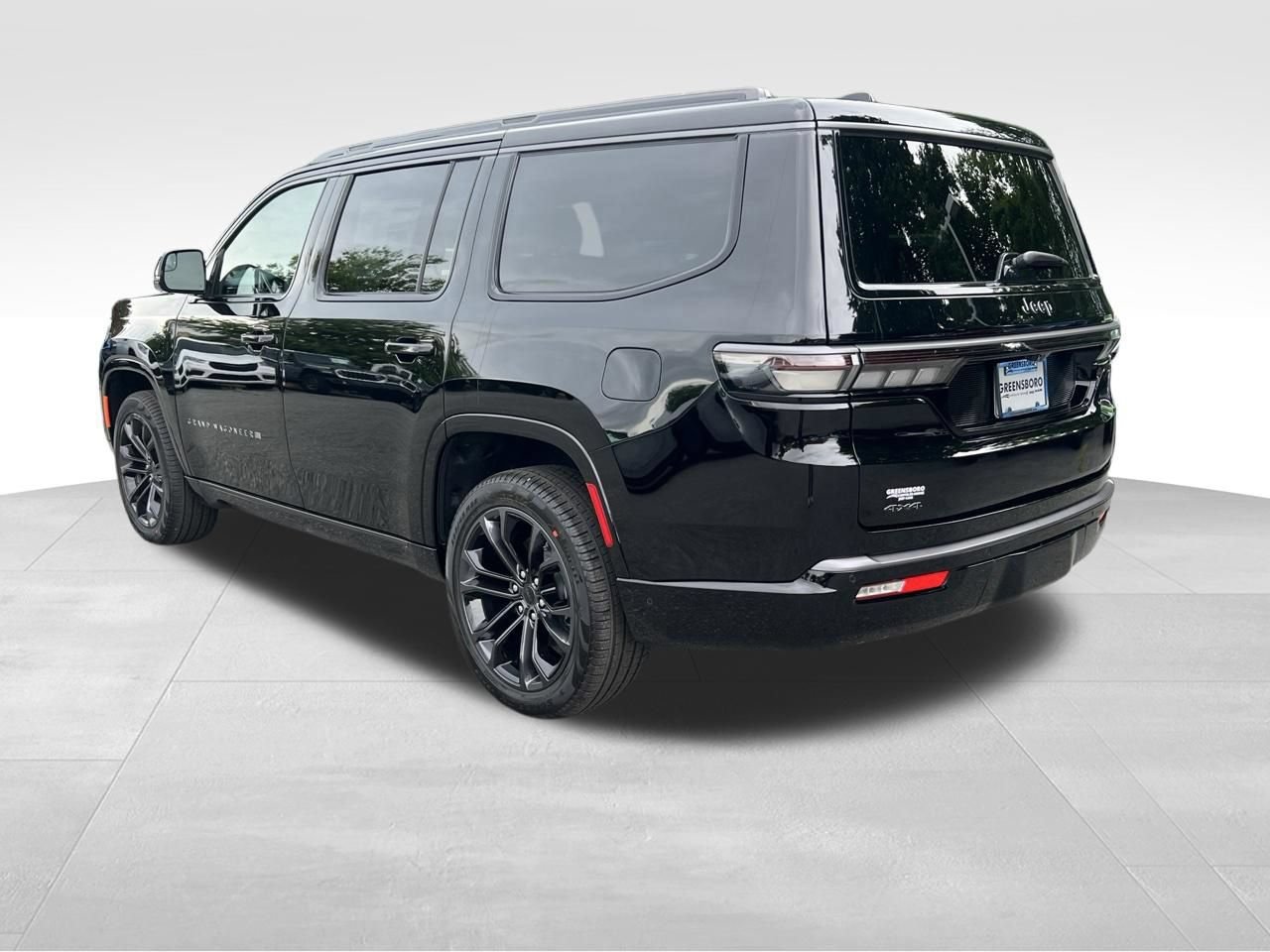New 2026 Jeep Grand Wagoneer Summit AWD/4WD image 3