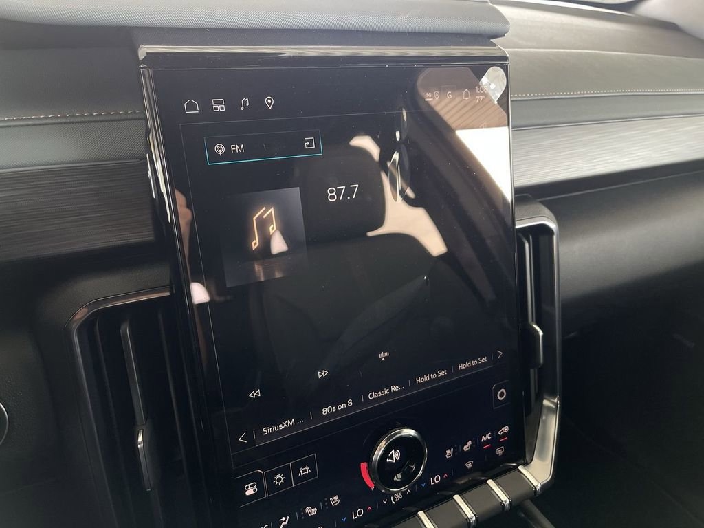 New 2026 GMC Acadia AT4 w/ Luxury Package image 13