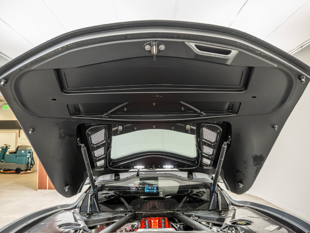 Used 2025 Chevrolet Corvette Stingray Coupe w/ Battery Protection Package RWD image 19