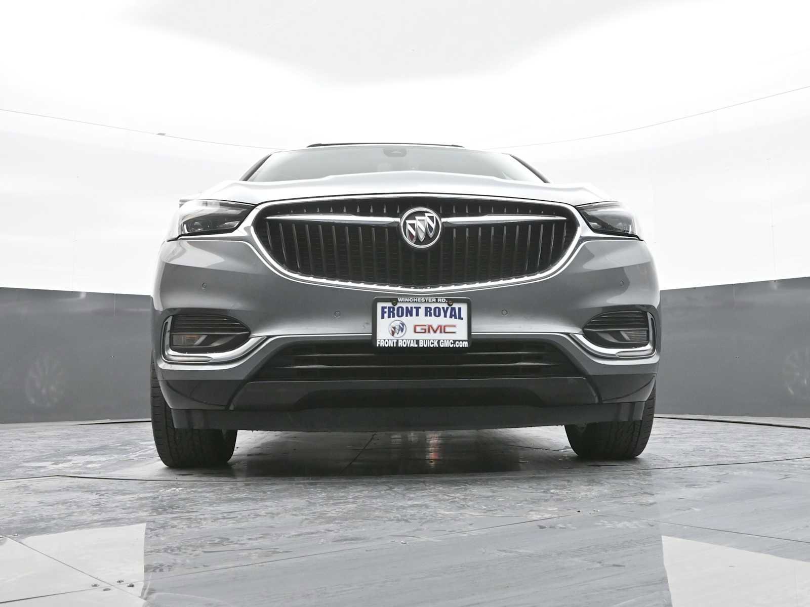 Used 2020 Buick Enclave Premium w/ Sun and Sites Package image 36
