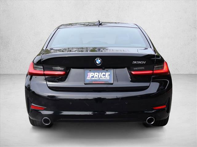 Used 2019 BMW 330i Sedan w/ Premium Package image 9