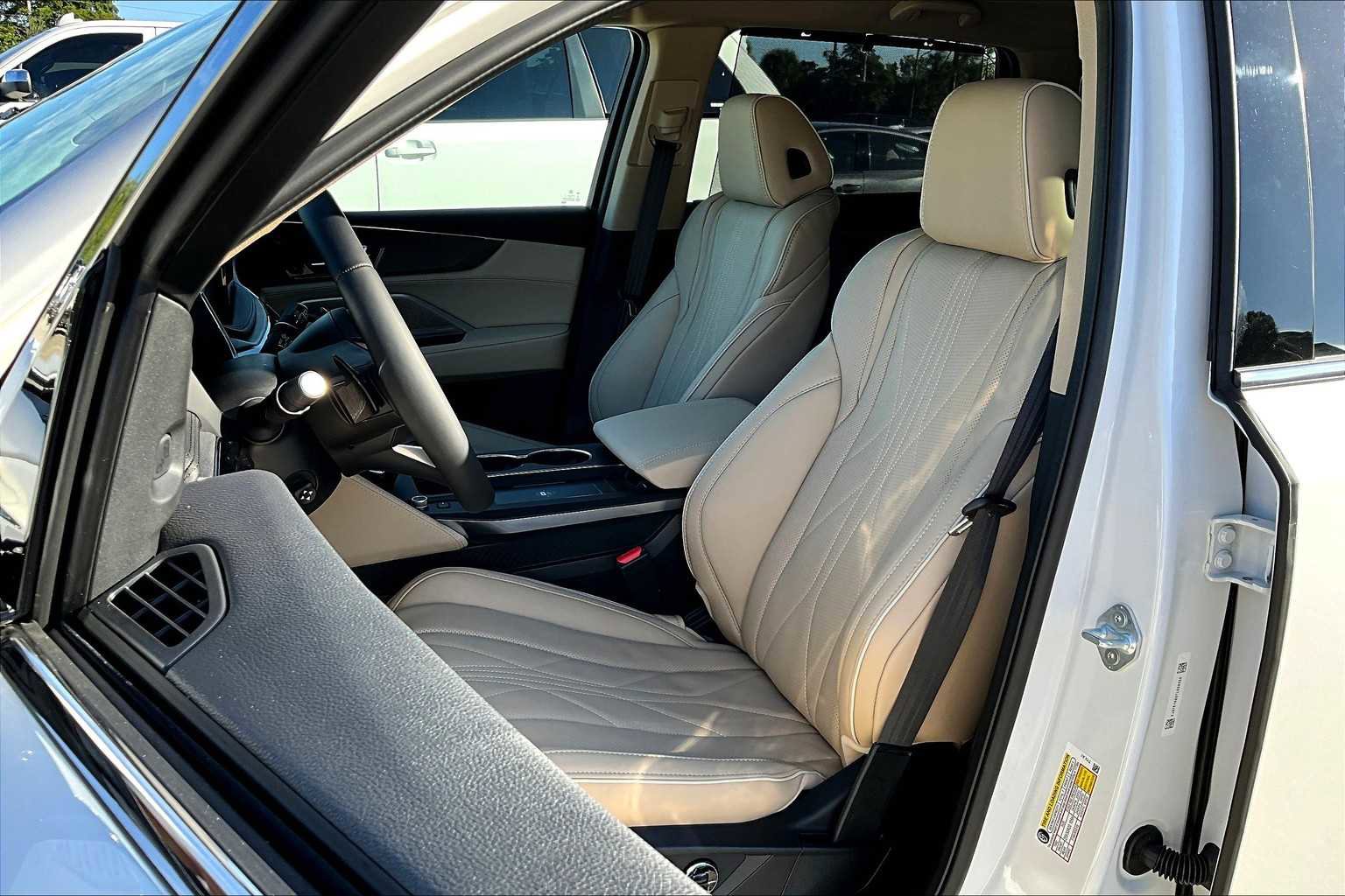 New 2026 Acura MDX SH-AWD w/ Advance Package image 9