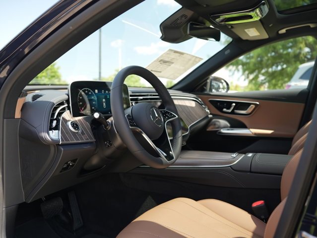 Used 2026 Mercedes-Benz E 350 4MATIC Sedan image 38