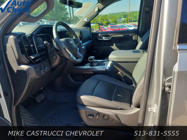 Used 2025 Chevrolet Silverado 1500 LTZ AWD/4WD image 25