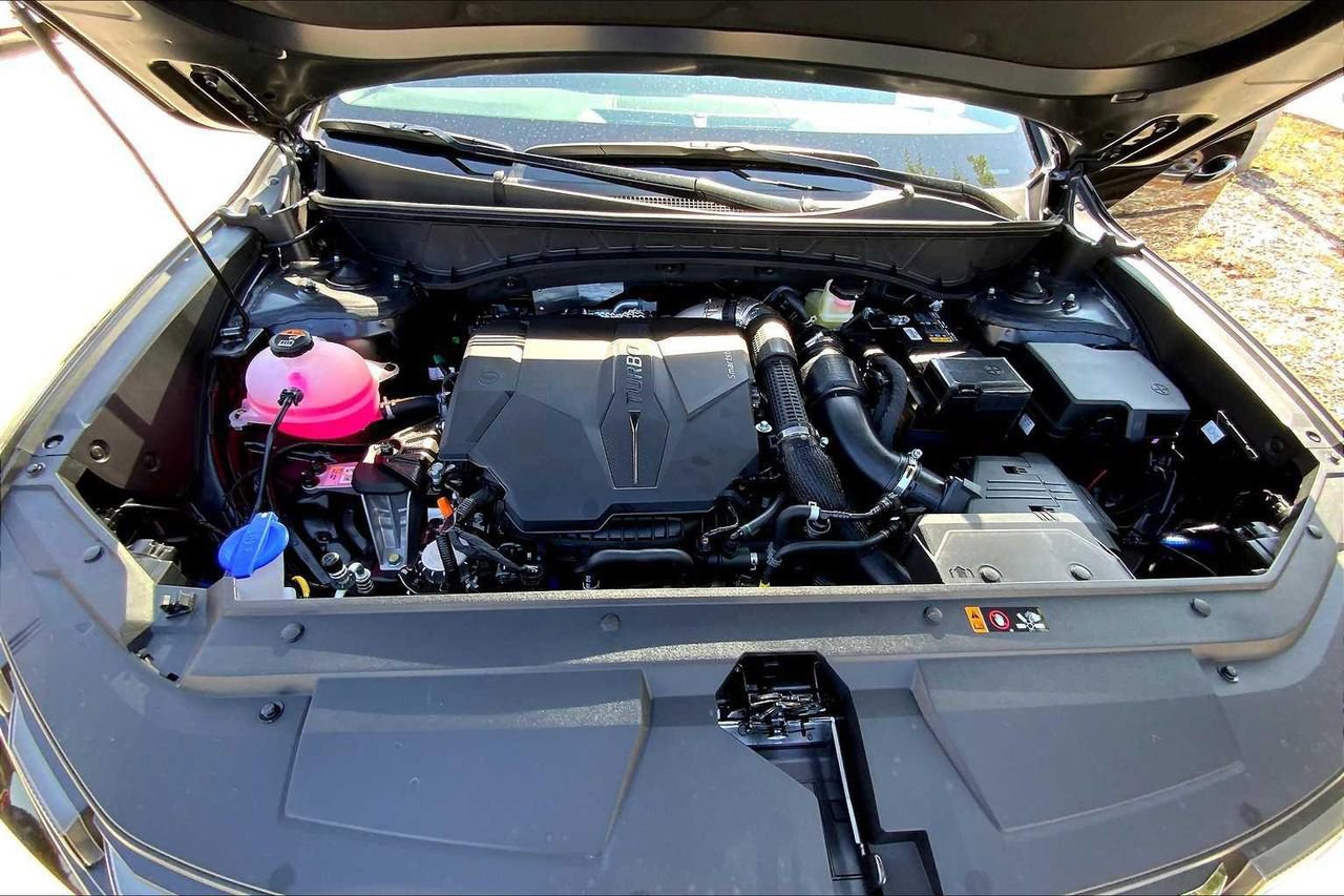 New 2026 Hyundai Santa Cruz Limited image 16