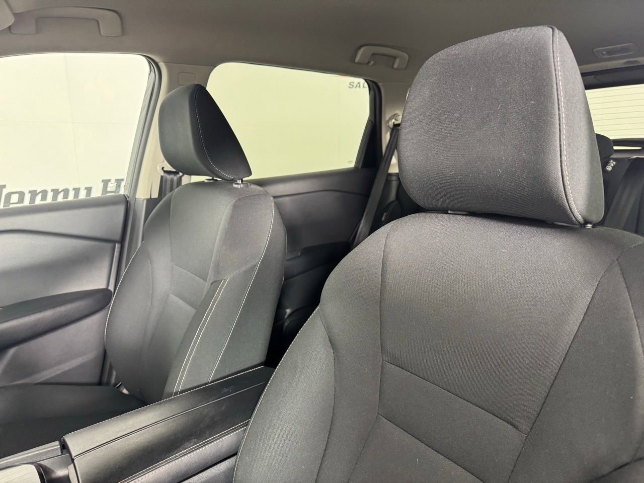 Used 2024 Nissan Rogue S image 11