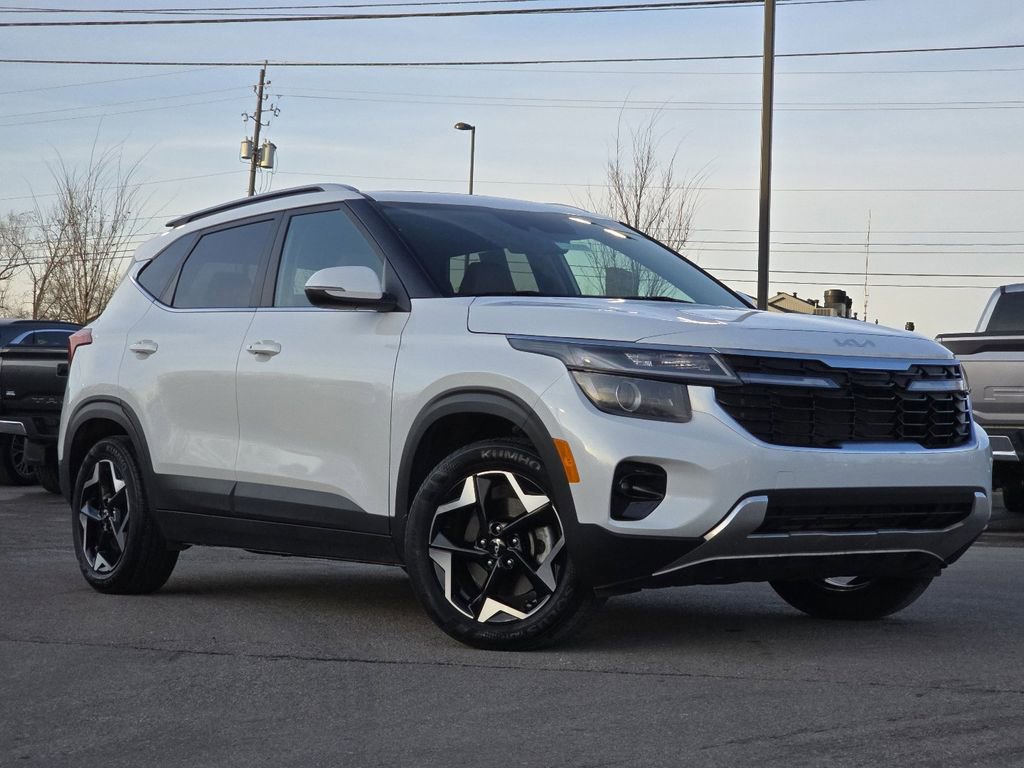 Used 2024 Kia Seltos EX