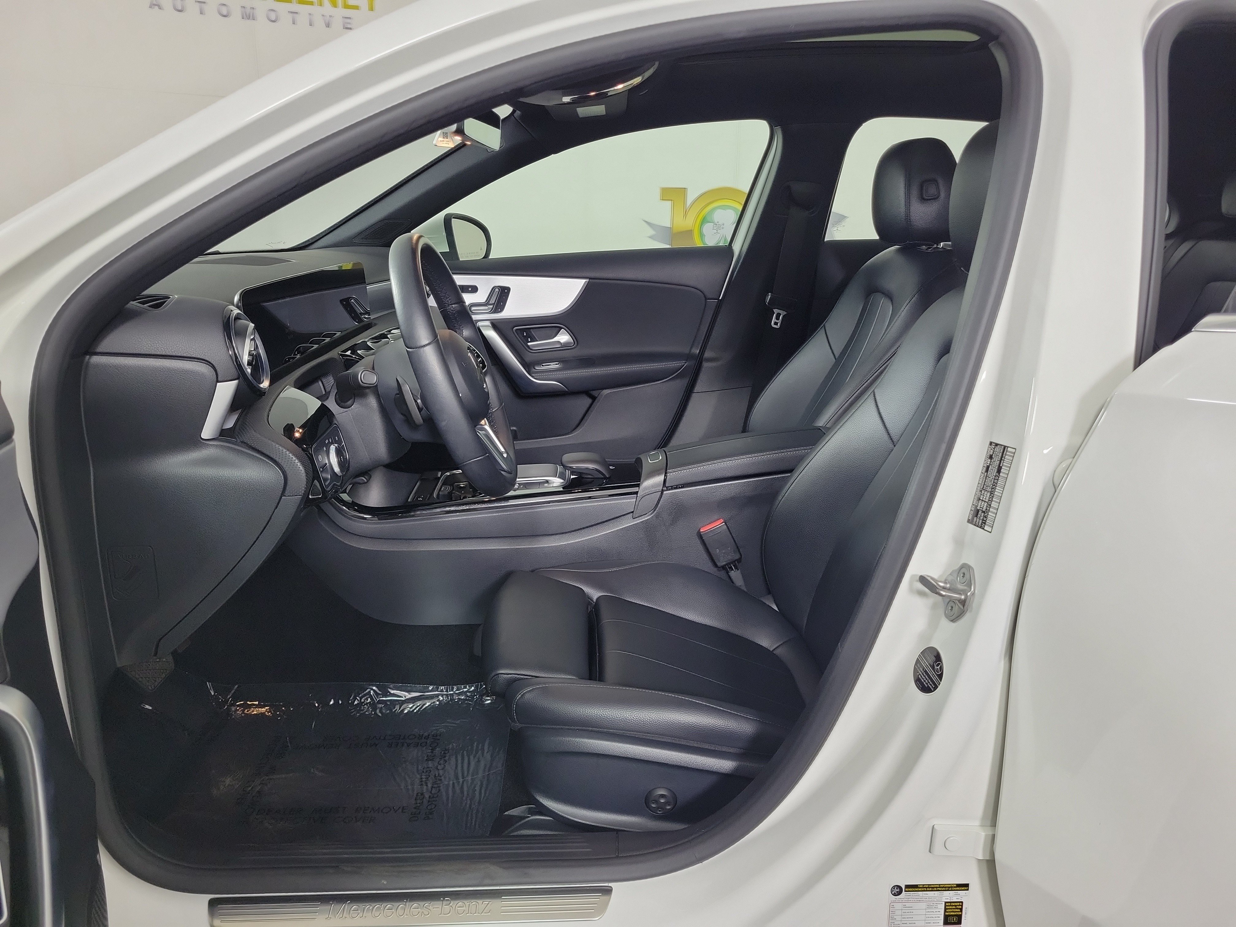 Used 2022 Mercedes-Benz A 220 4MATIC image 9