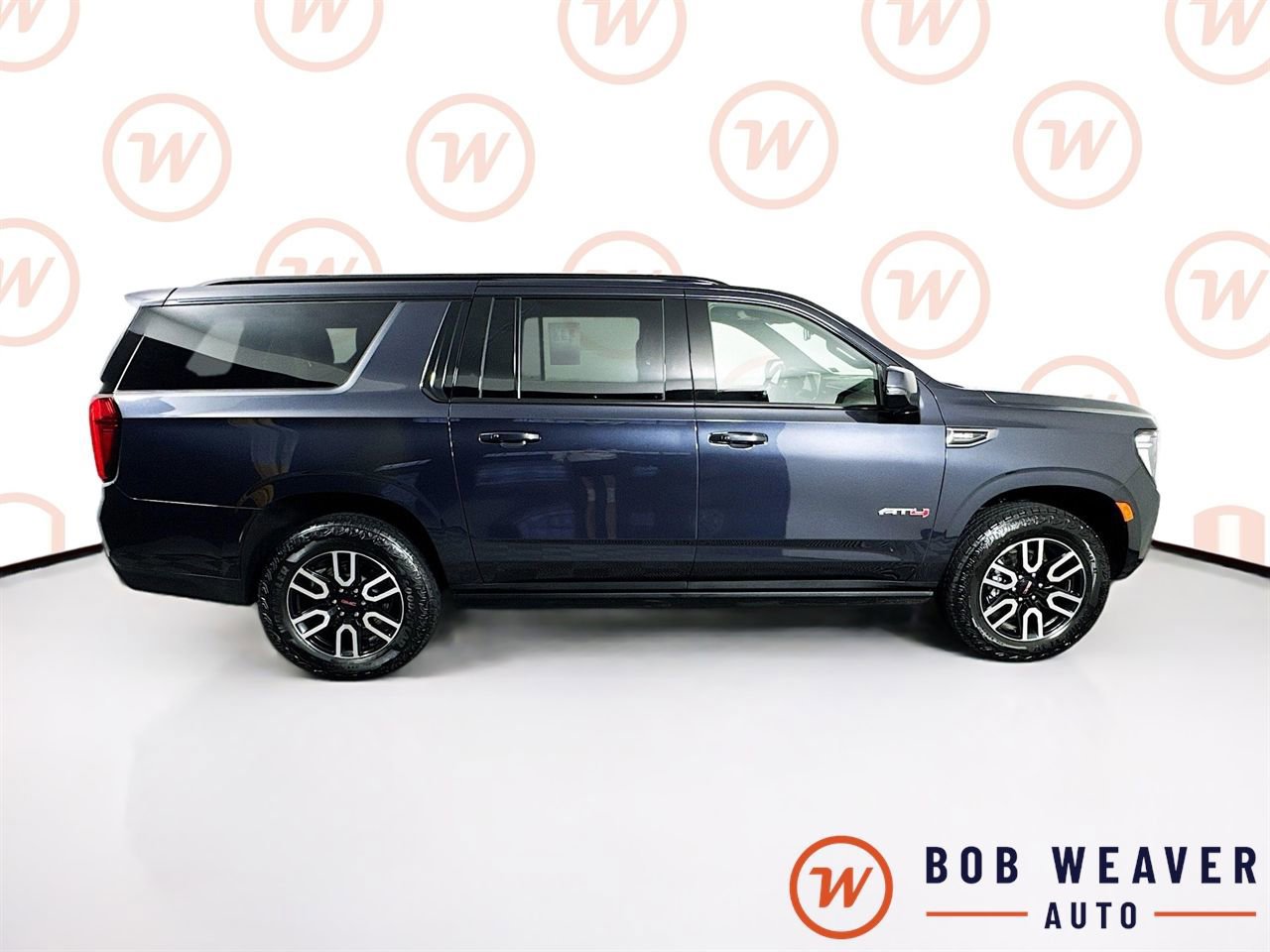 Used 2024 GMC Yukon XL AT4 image 8