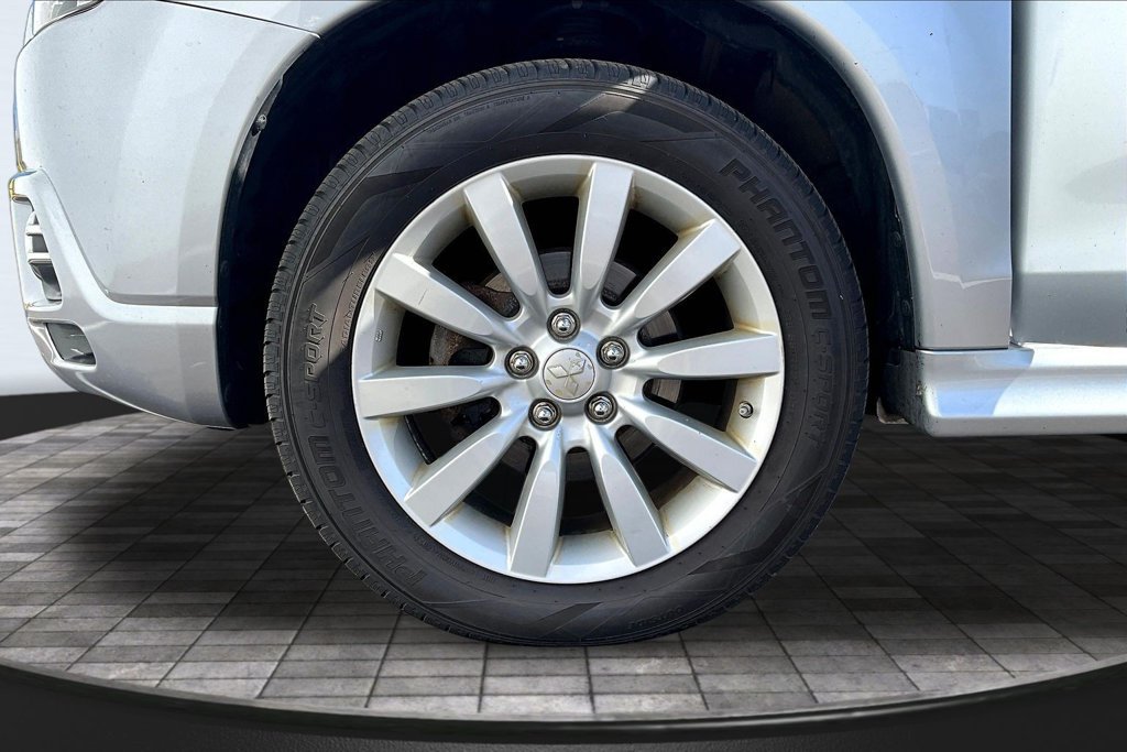 Used 2011 Mitsubishi Outlander Sport SE AWD/4WD image 34
