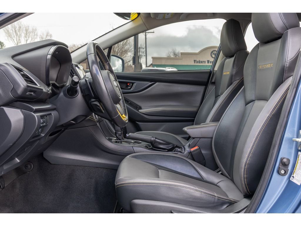 Used 2022 Subaru Crosstrek 2.5i Sport w/ Moonroof Package image 15