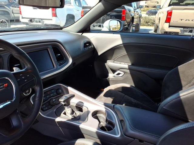 Used 2022 Dodge Challenger GT w/ Plus Package RWD image 7