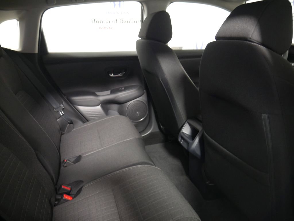 Used 2023 Honda HR-V LX image 9