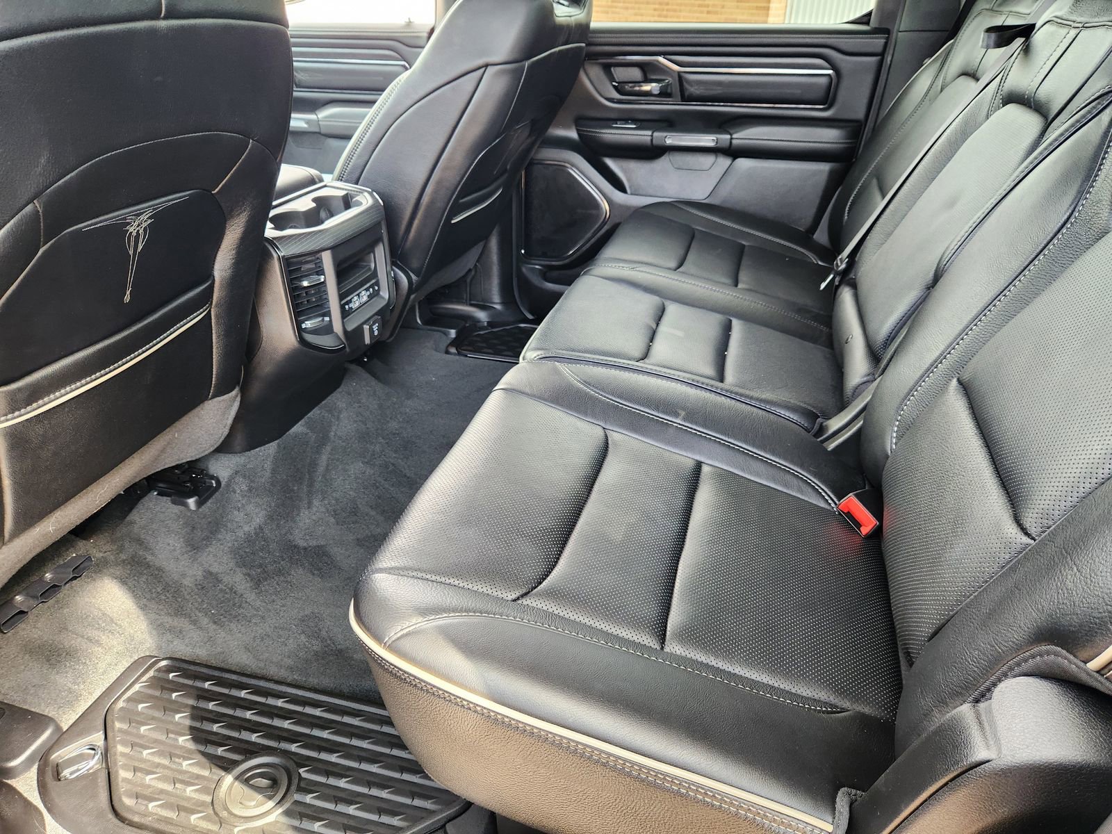 Used 2023 RAM 1500 Limited w/ Night Edition image 39