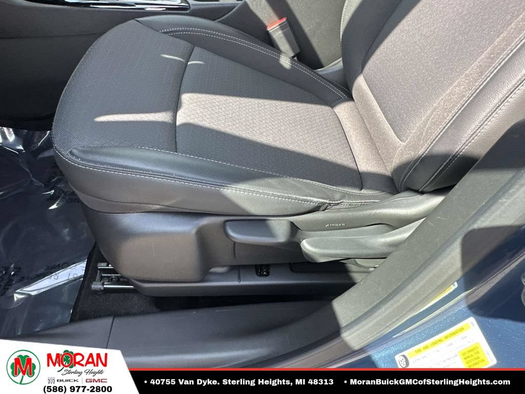 Certified 2024 Buick Encore GX Preferred FWD image 17