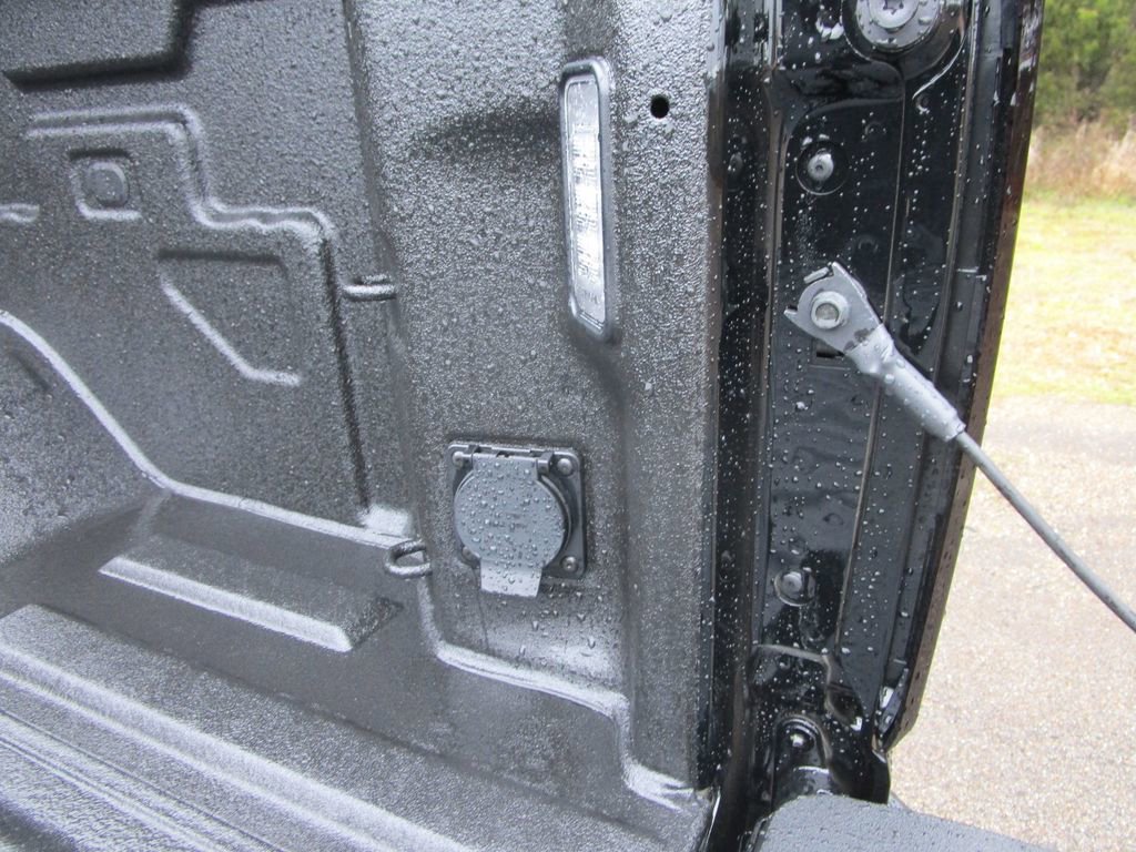 New 2026 GMC Sierra 2500 Denali w/ Denali Reserve Package image 14