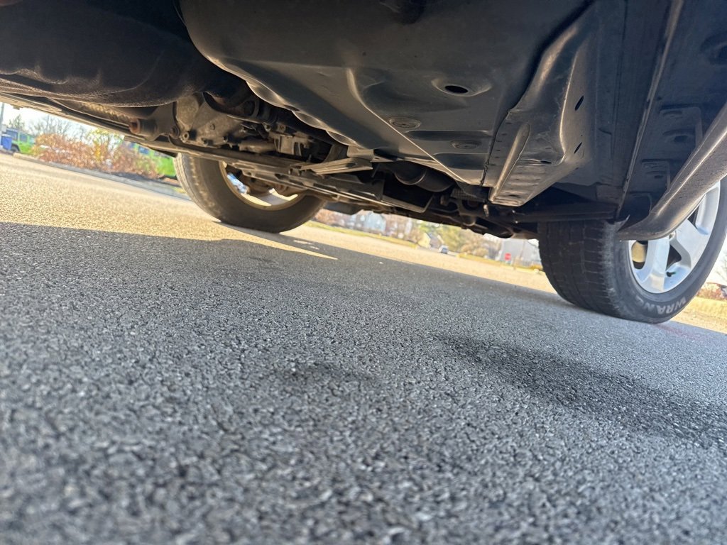 Used 2011 Jeep Grand Cherokee Laredo image 18