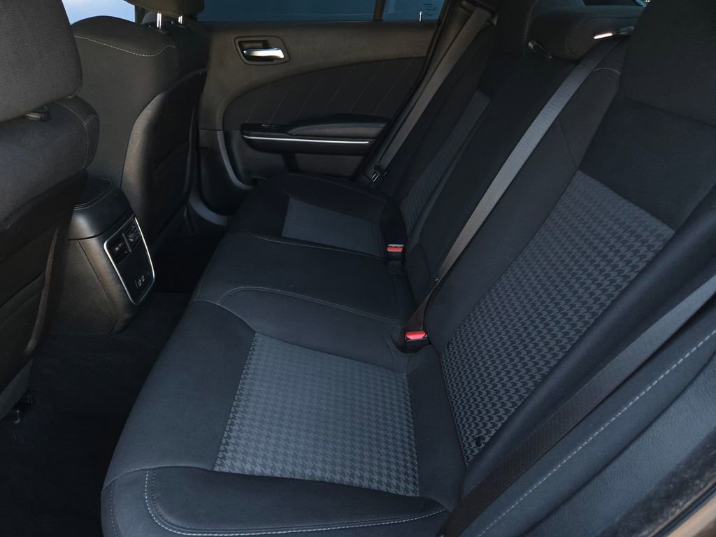 Used 2019 Dodge Charger R/T w/ Navigation & Travel Group image 13