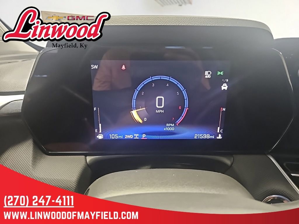 Used 2025 Chevrolet TrailBlazer LT AWD/4WD image 19