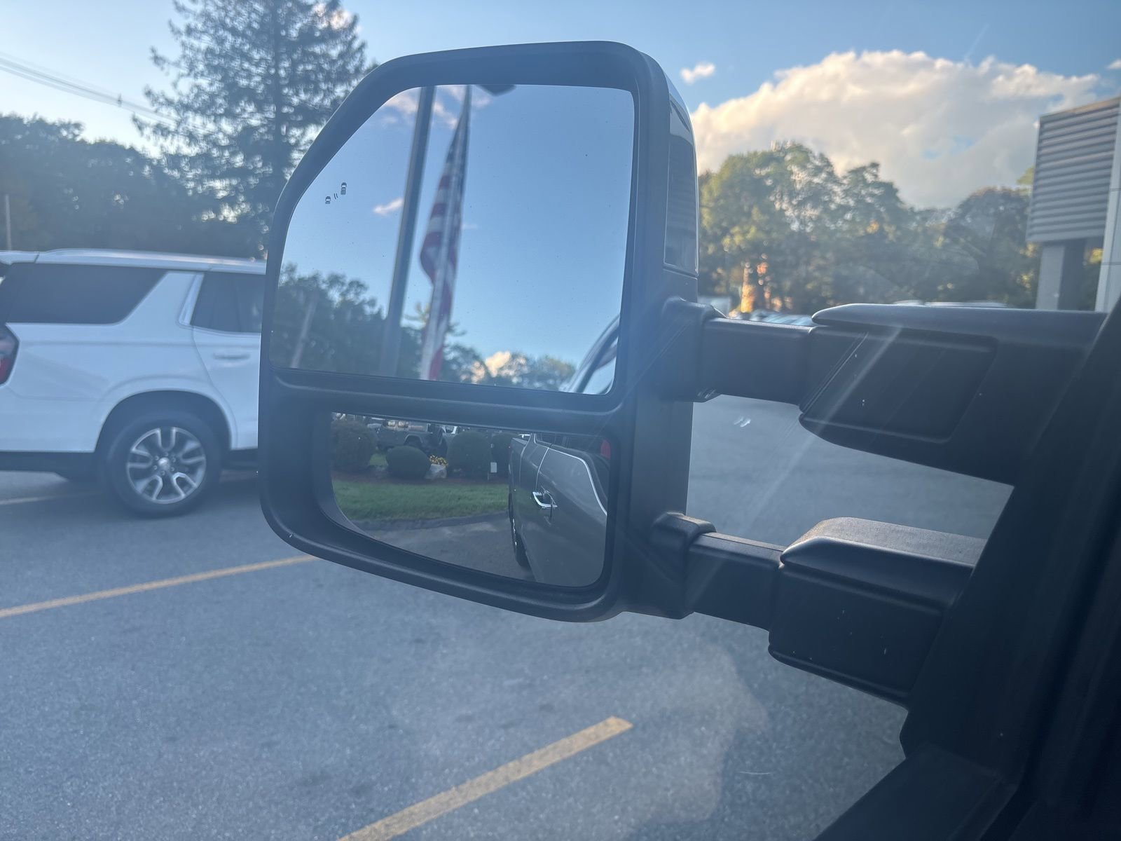 Used 2020 Ford F250 Lariat w/ Chrome Package image 26