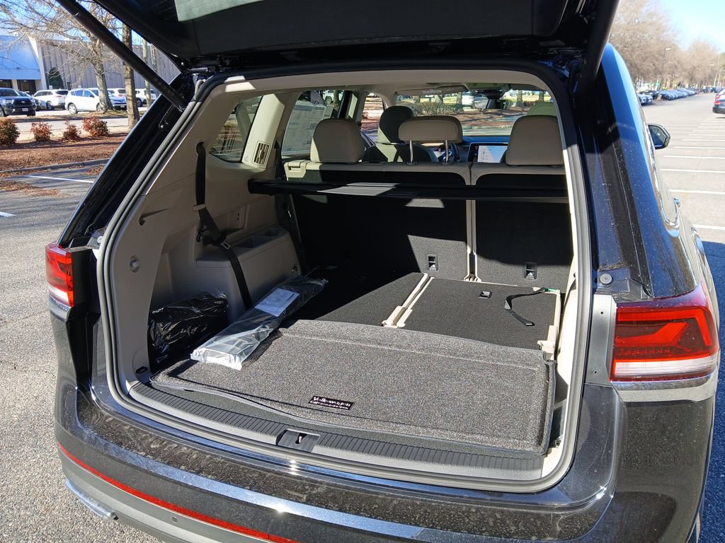 New 2026 Volkswagen Atlas SE FWD image 22