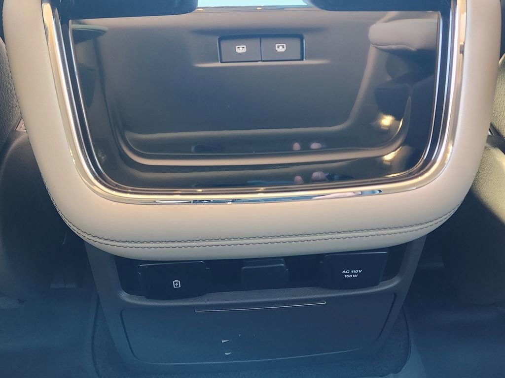 Used 2024 Lincoln Navigator L Reserve image 31