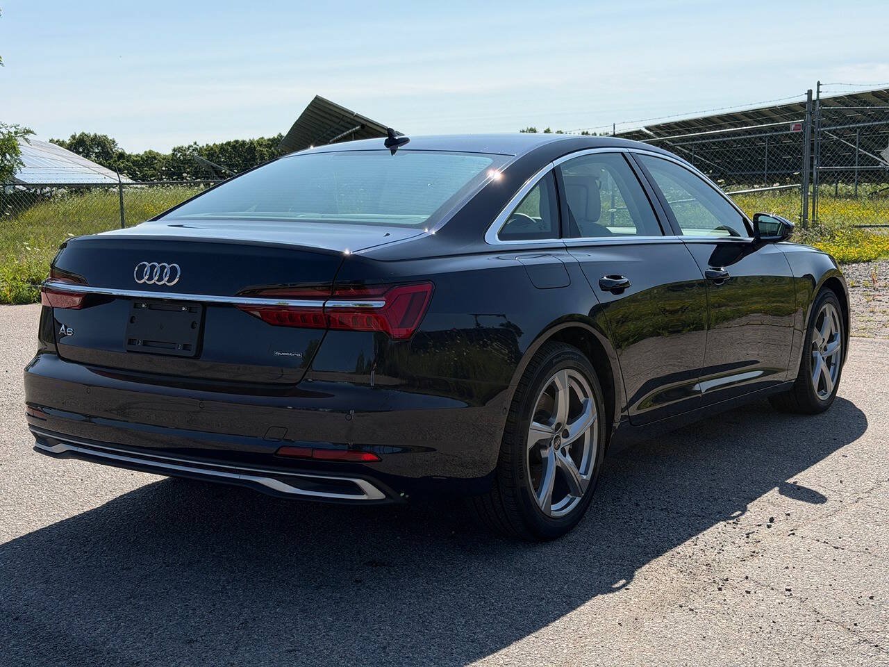 Used 2024 Audi A6 Premium Plus w/ Premium Plus Package AWD/4WD image 7