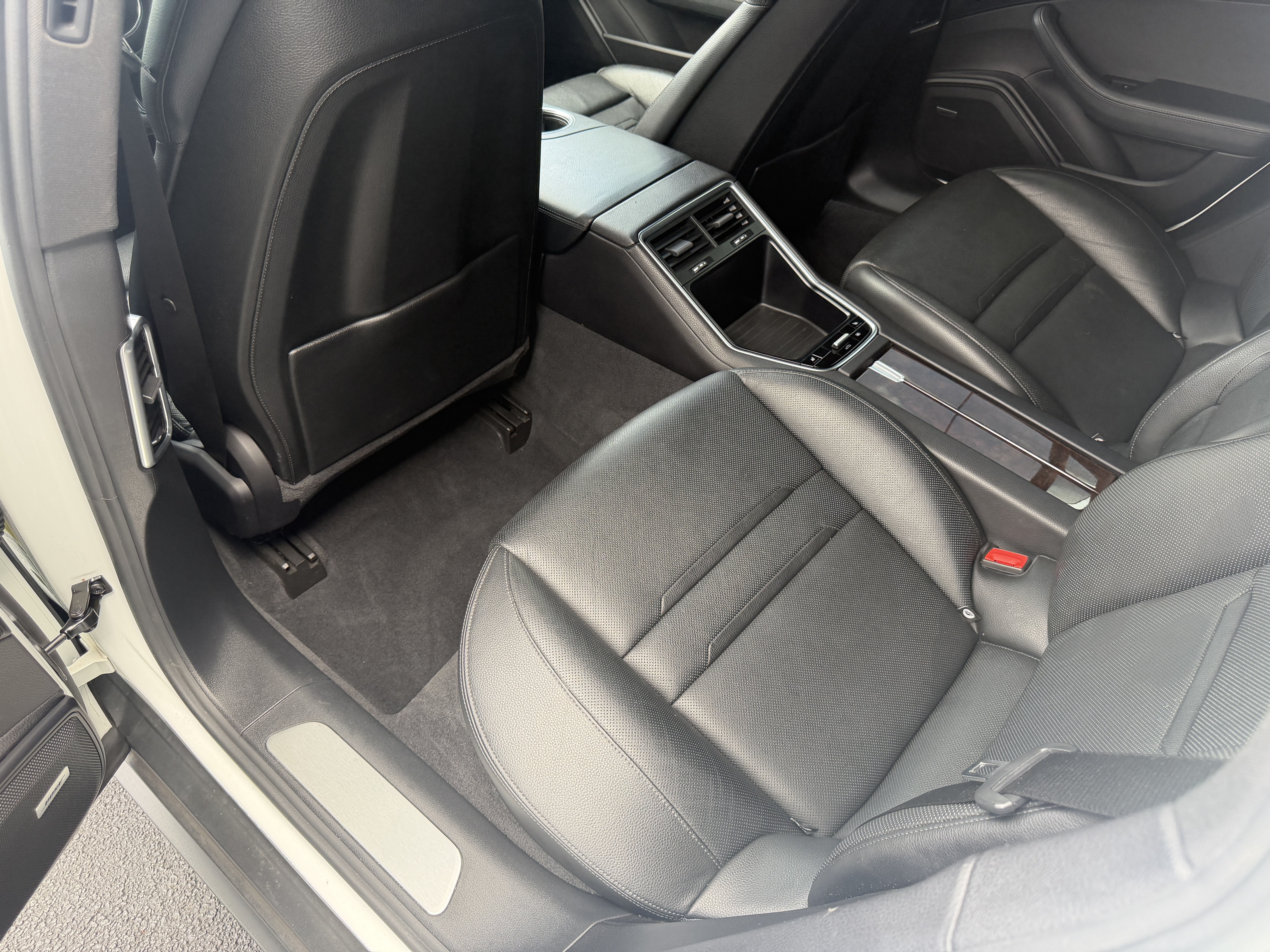 Certified 2018 Porsche Panamera 4 AWD/4WD image 14