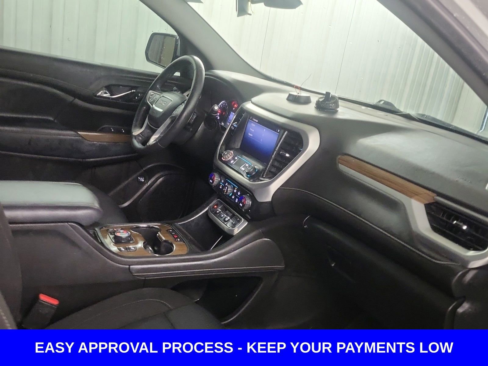 Used 2020 GMC Acadia SLE w/ Driver Convenience Package image 10