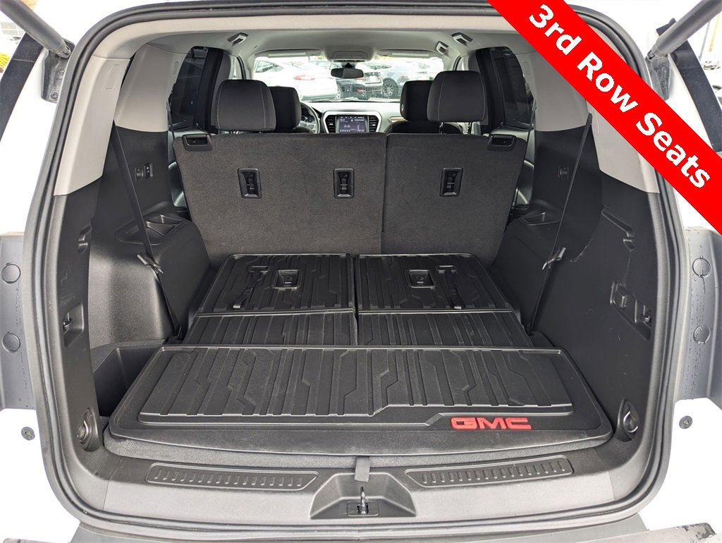 Used 2023 GMC Acadia SLE w/ Driver Convenience Package image 31