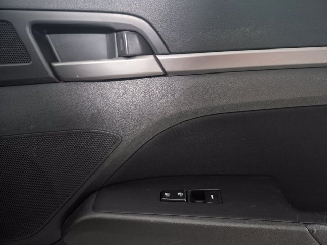 Used 2017 Hyundai Elantra Value Edition FWD image 33