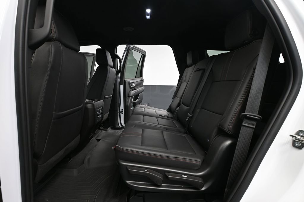 Used 2023 Chevrolet Tahoe RST w/ Luxury Package AWD/4WD image 42