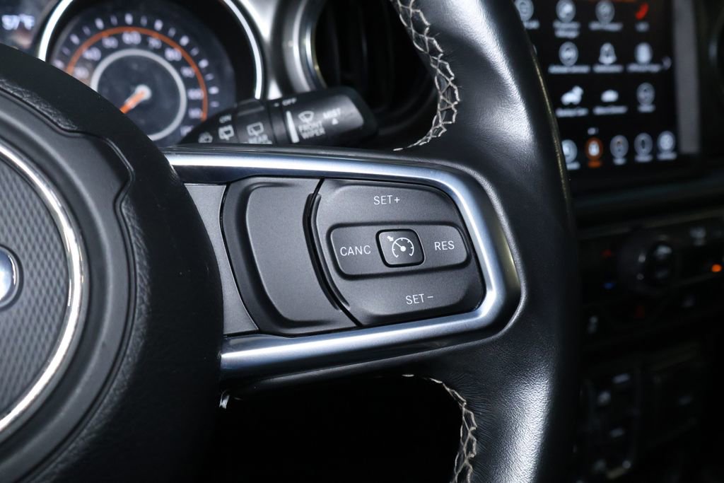 Used 2021 Jeep Wrangler Unlimited Sahara AWD/4WD image 21