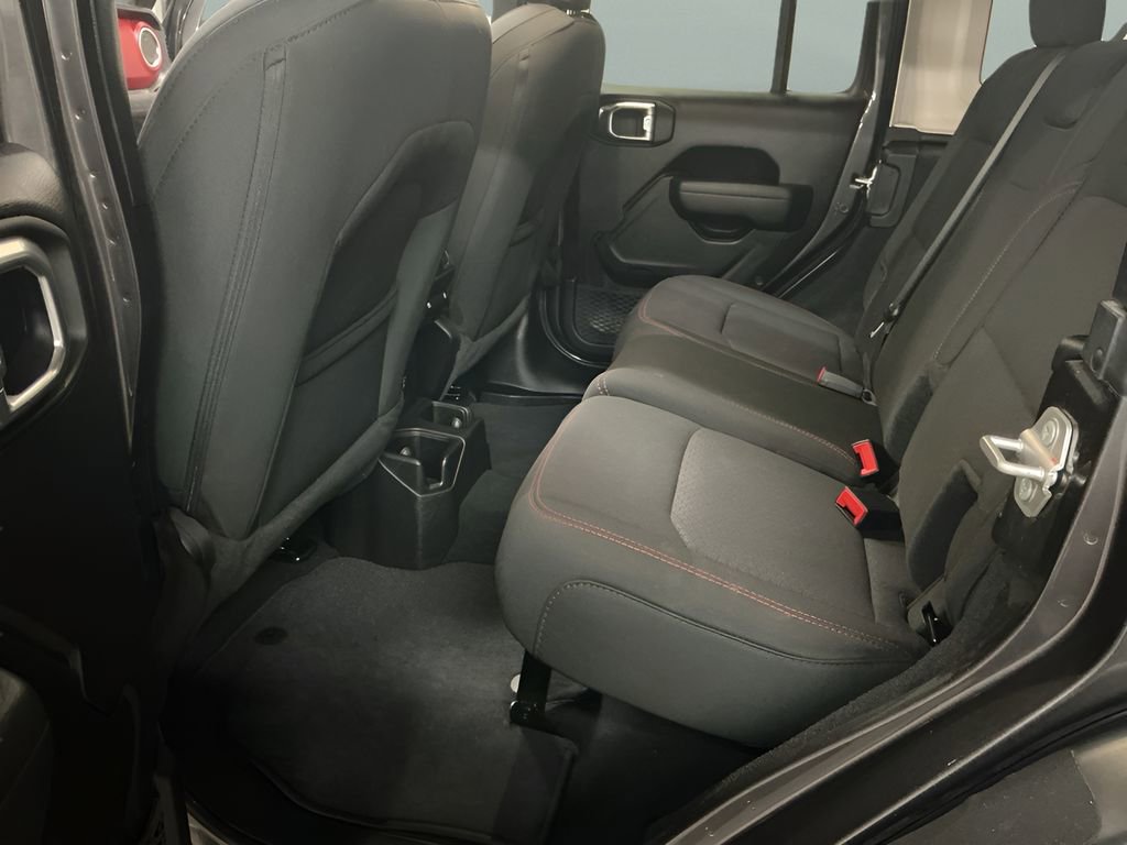 Used 2023 Jeep Wrangler Unlimited Rubicon w/ Cold Weather Group image 24