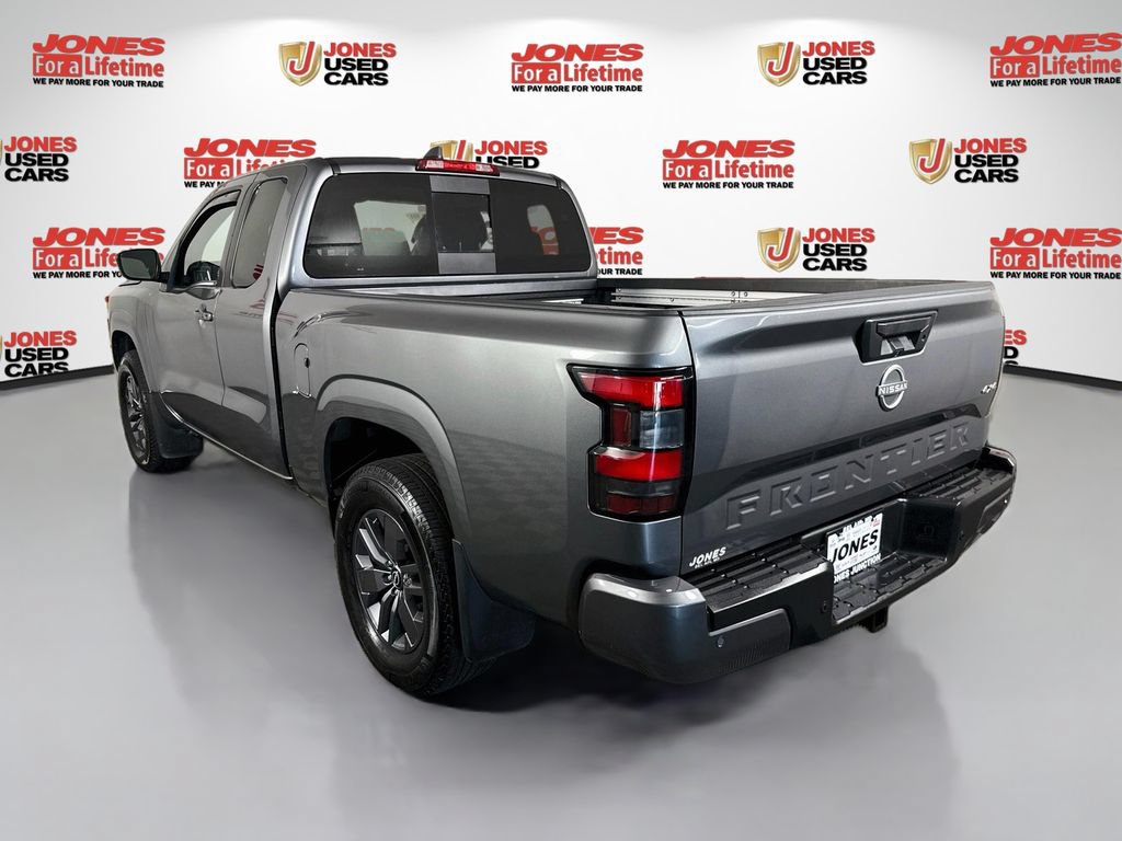 Certified 2025 Nissan Frontier SV w/ SV Convenience Package AWD/4WD image 2