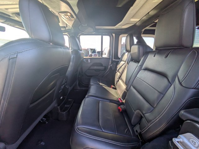 Used 2021 Jeep Wrangler Unlimited Sahara image 12
