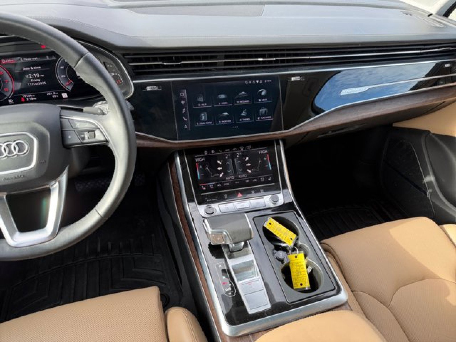 Used 2023 Audi Q7 3.0T Prestige image 14