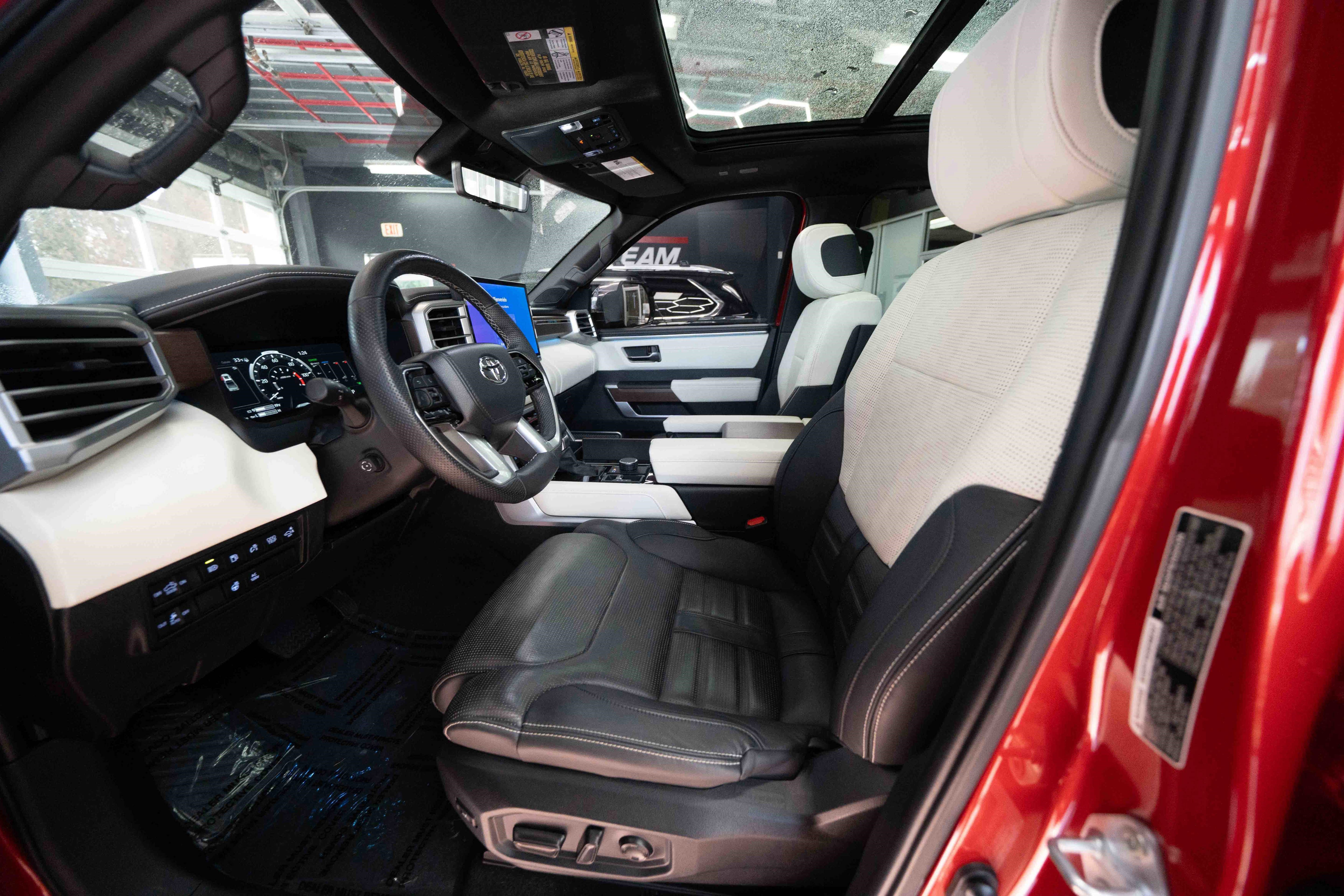 Used 2022 Toyota Tundra Capstone image 9