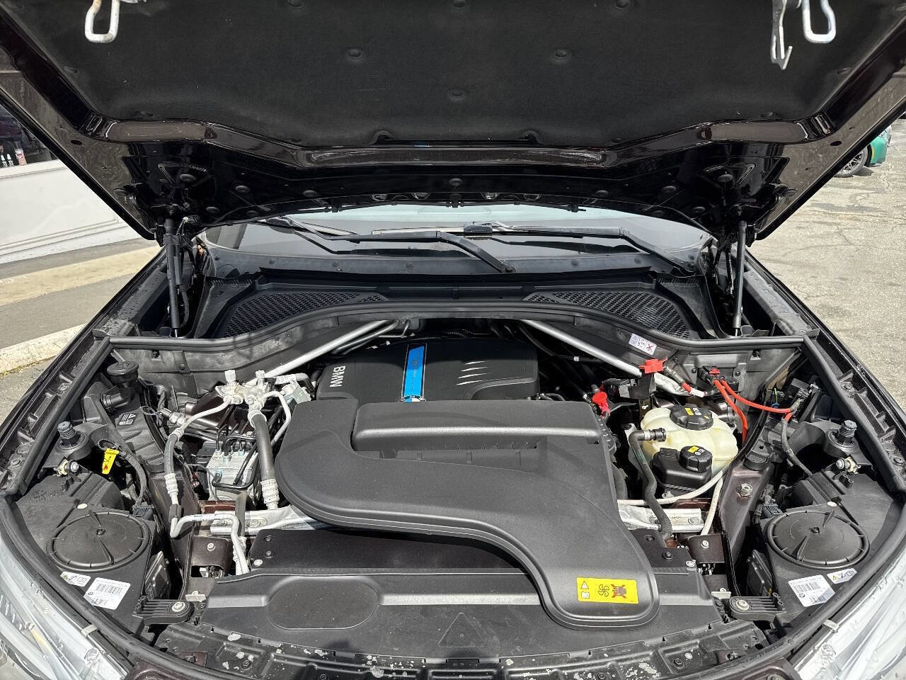 Used 2017 BMW X5 xDrive40e image 13