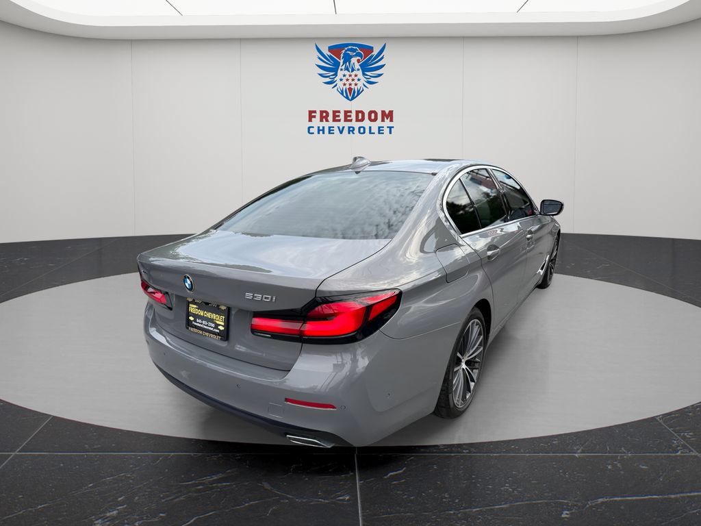 Used 2021 BMW 530i xDrive w/ Convenience Package AWD/4WD image 7
