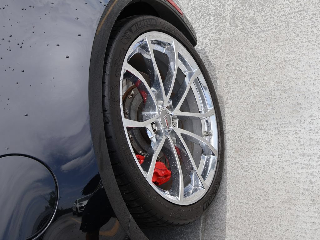 Used 2017 Chevrolet Corvette Grand Sport RWD image 40