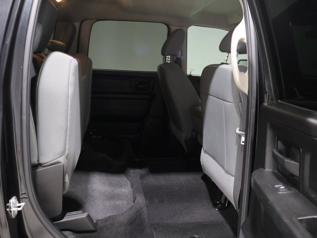 Used 2019 RAM 1500 Express w/ Express Value Package AWD/4WD image 20