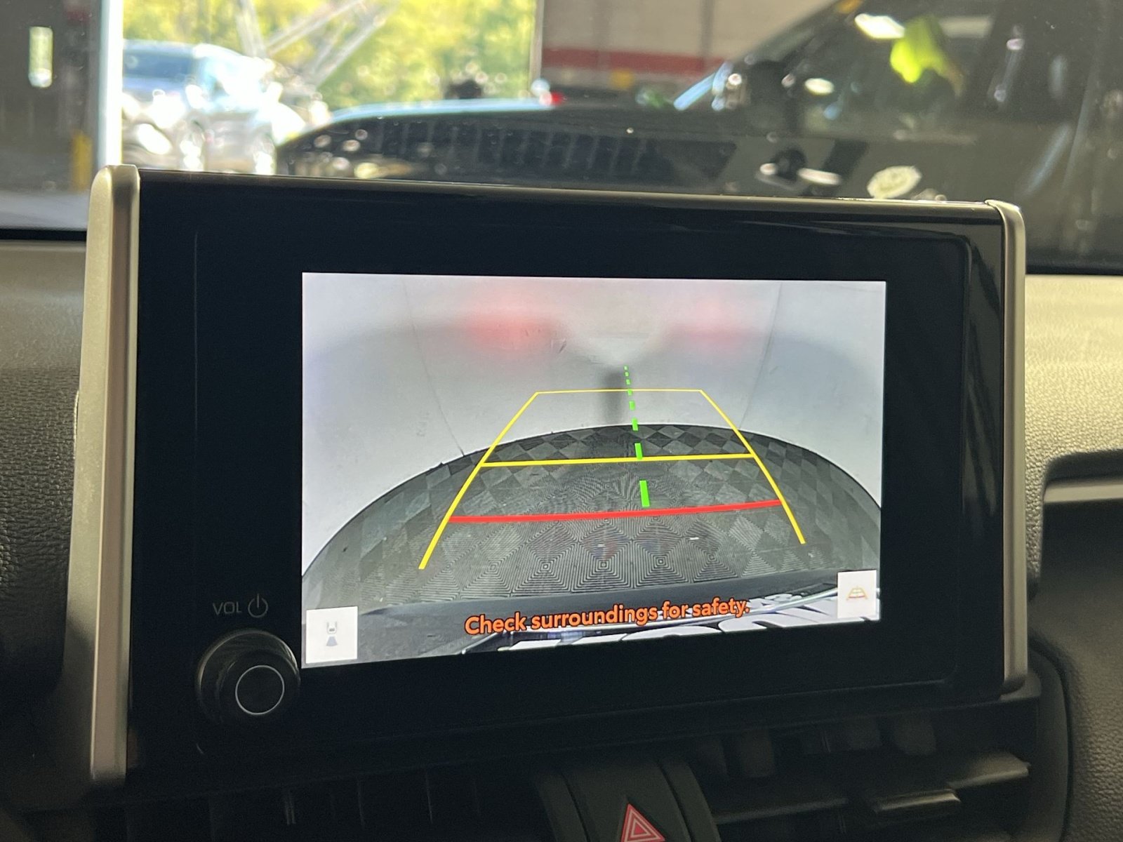 Used 2025 Toyota RAV4 LE AWD/4WD image 19