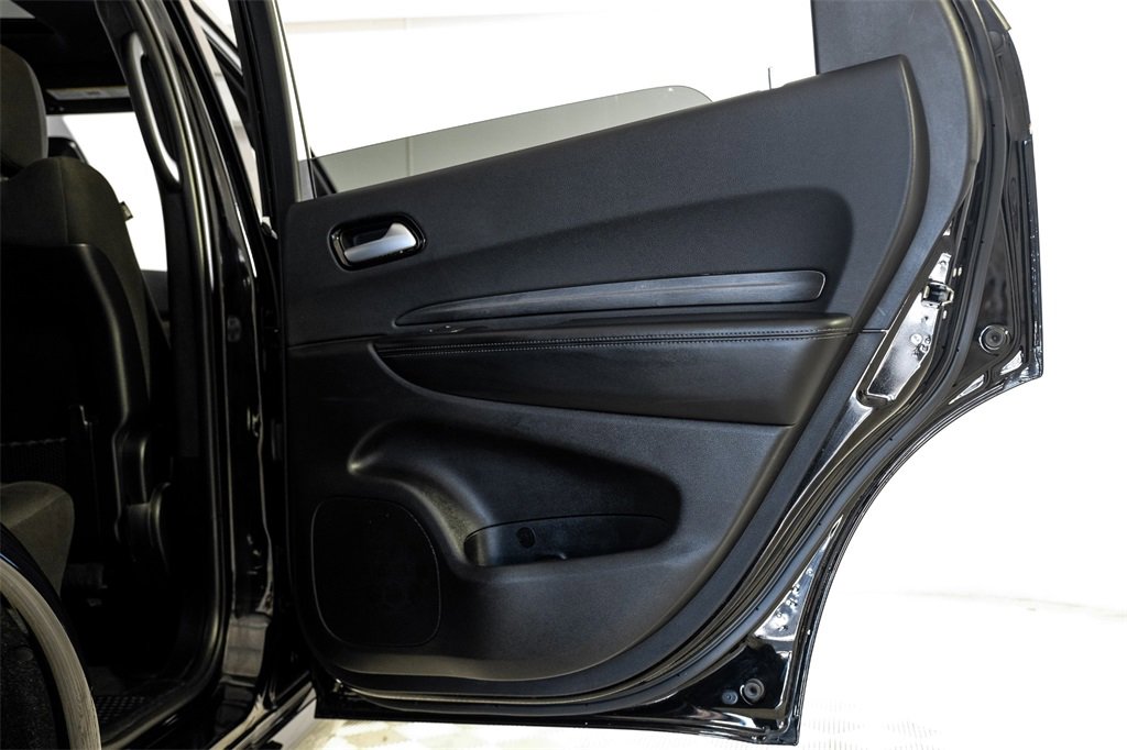 Used 2024 Dodge Durango SXT w/ SXT Blacktop Group image 47