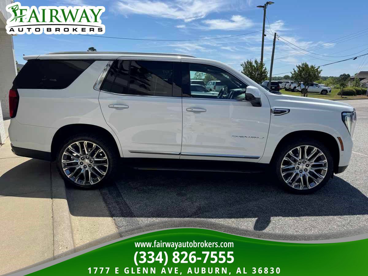 Used 2025 GMC Yukon Denali AWD/4WD image 6