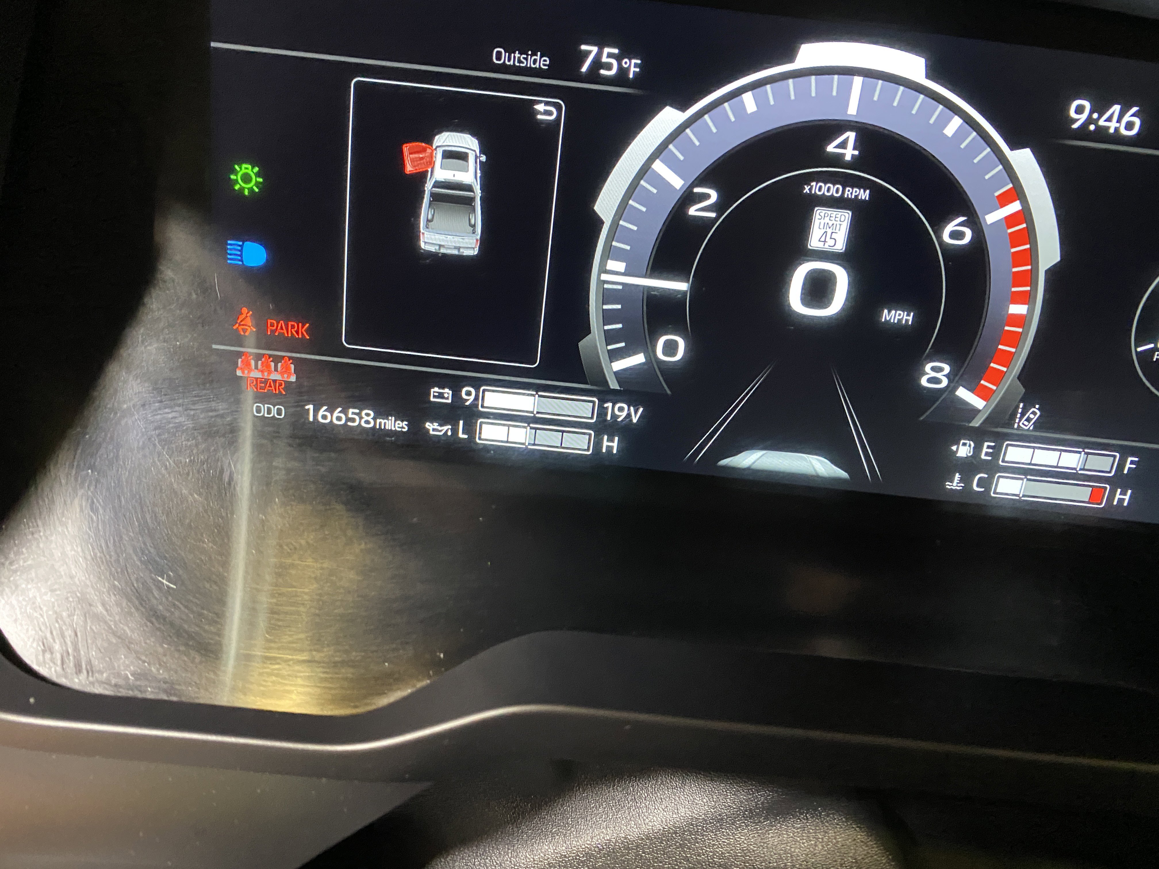 Used 2025 Toyota Tundra Limited w/ Power Package image 38