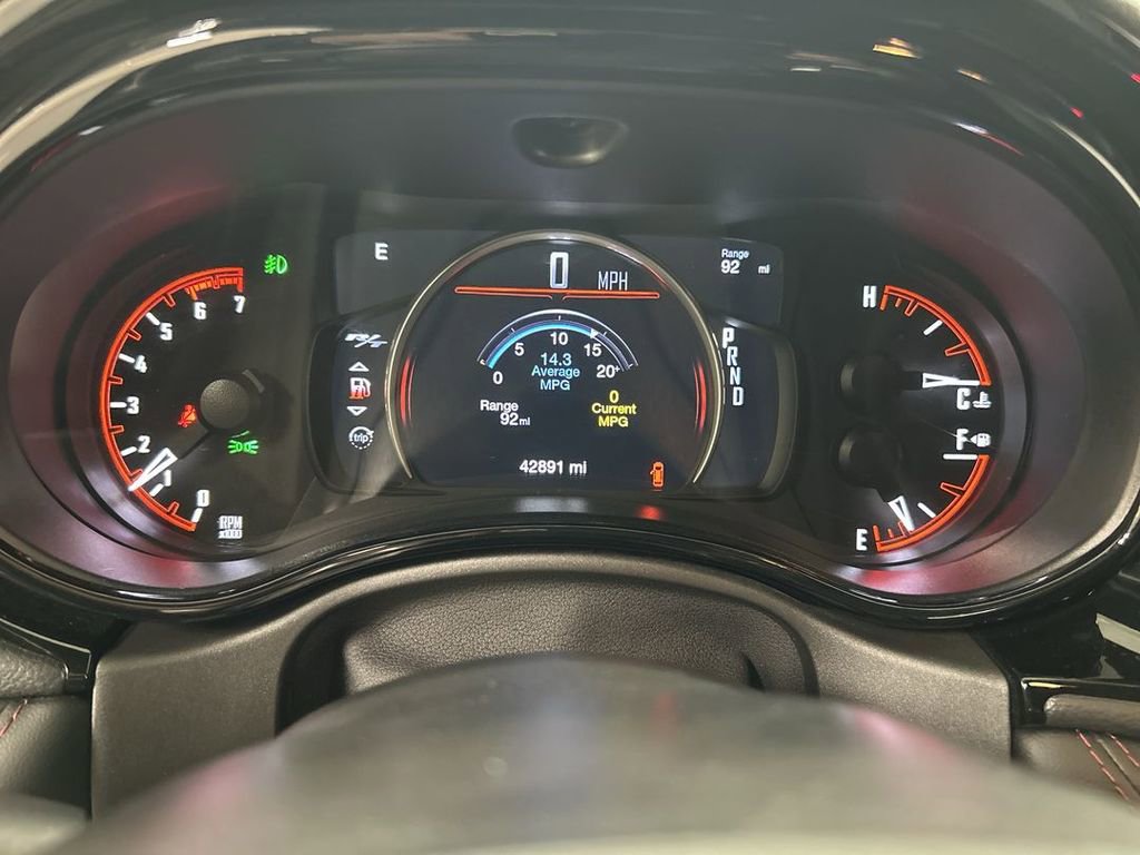 Used 2021 Dodge Durango R/T w/ Tow 'N Go Package AWD/4WD image 13